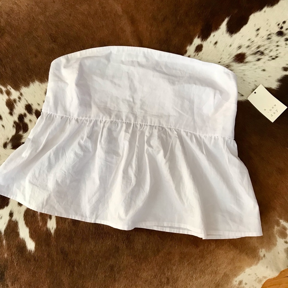 NWT A New Day White Strapless Peplum Tank Top sz M - Picture 3 of 5